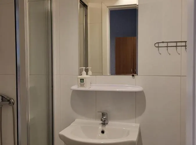 Admiral Aqua Nocleg ze śniadaniem Mielno (Koszalin)