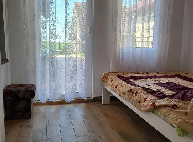 Nocleg ze śniadaniem Admiral Aqua Mielno (Koszalin)