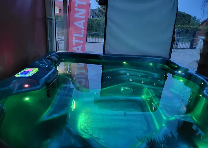 Admiral Aqua Nocleg ze śniadaniem Mielno (Koszalin)