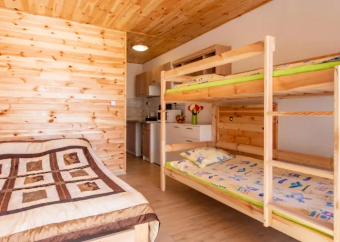 Admiral Aqua Nocleg ze śniadaniem 3*