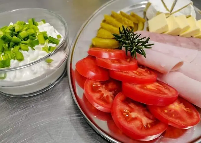 Nocleg ze śniadaniem Admiral Aqua Mielno (Koszalin)